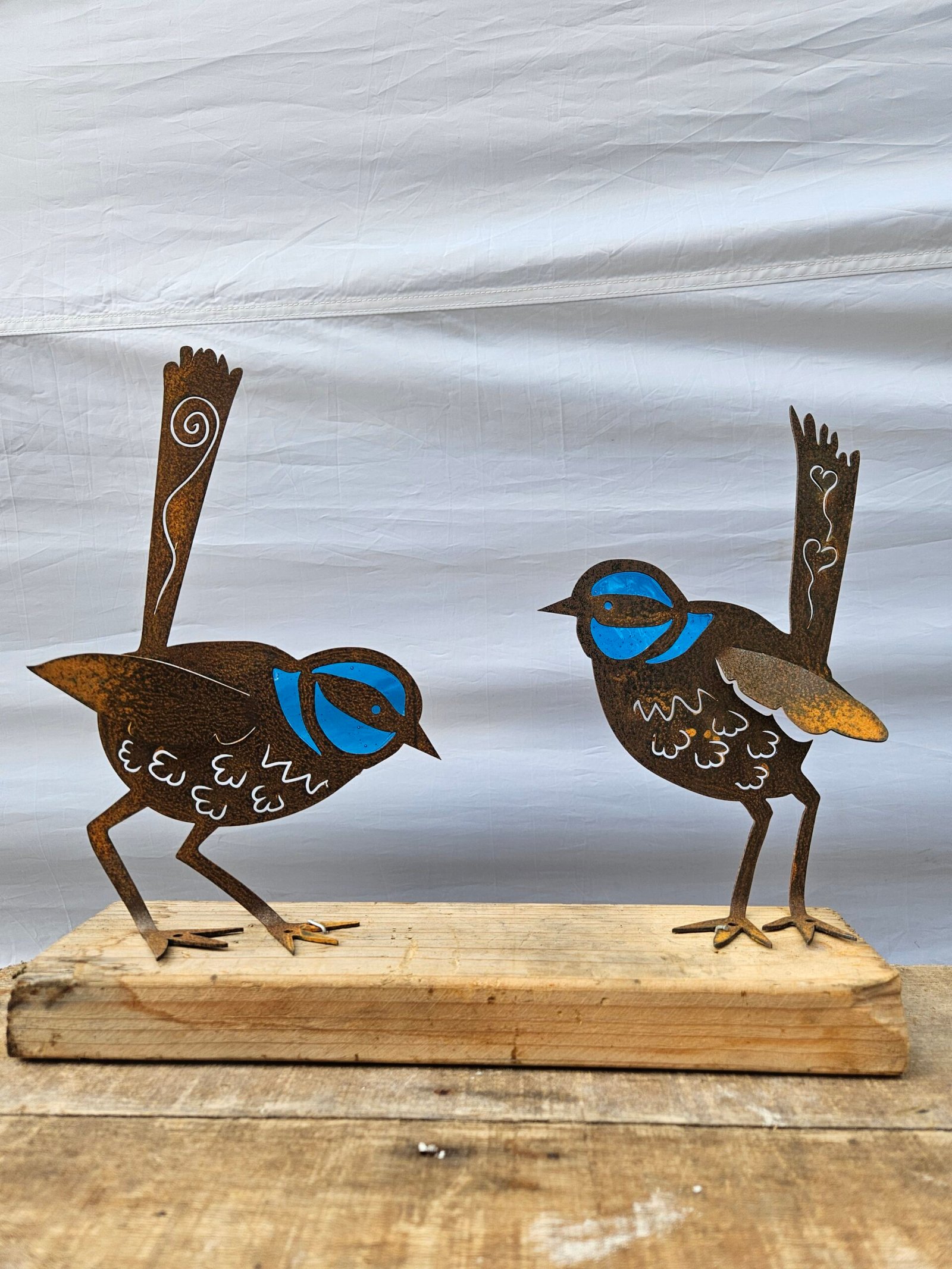 Fairy wren with stained glass - Image 6