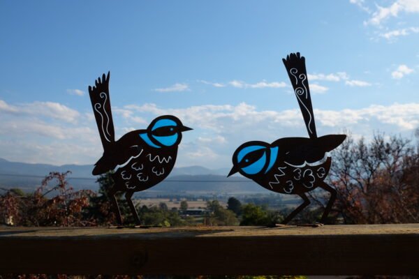 Fairy wren with stained glass - Image 5
