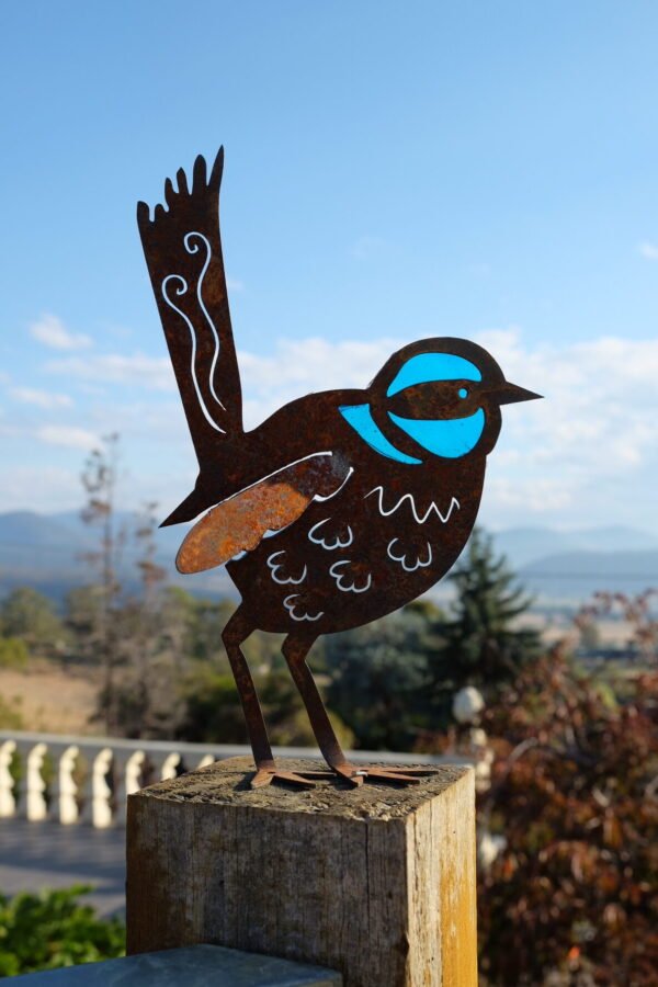 Fairy wren with stained glass