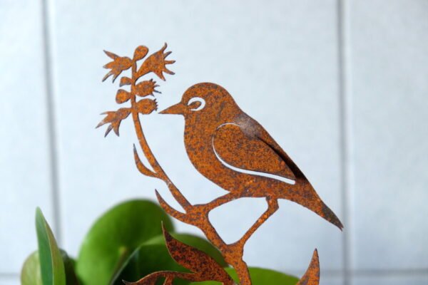 Silvereye plant stake